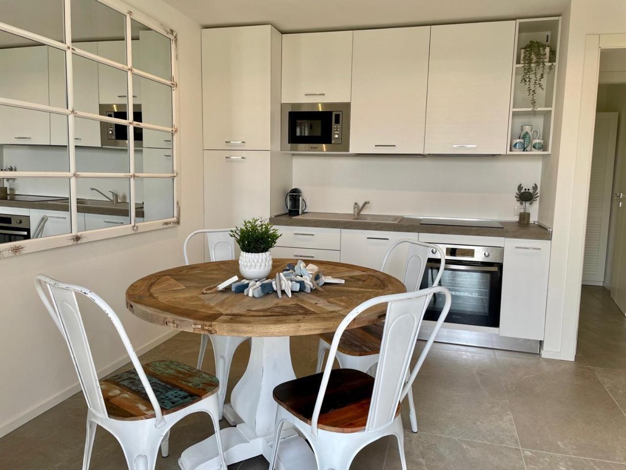 Villa Le Agavi Luxory Beach Surfhouse Белариа-Игеа Марина Екстериор снимка