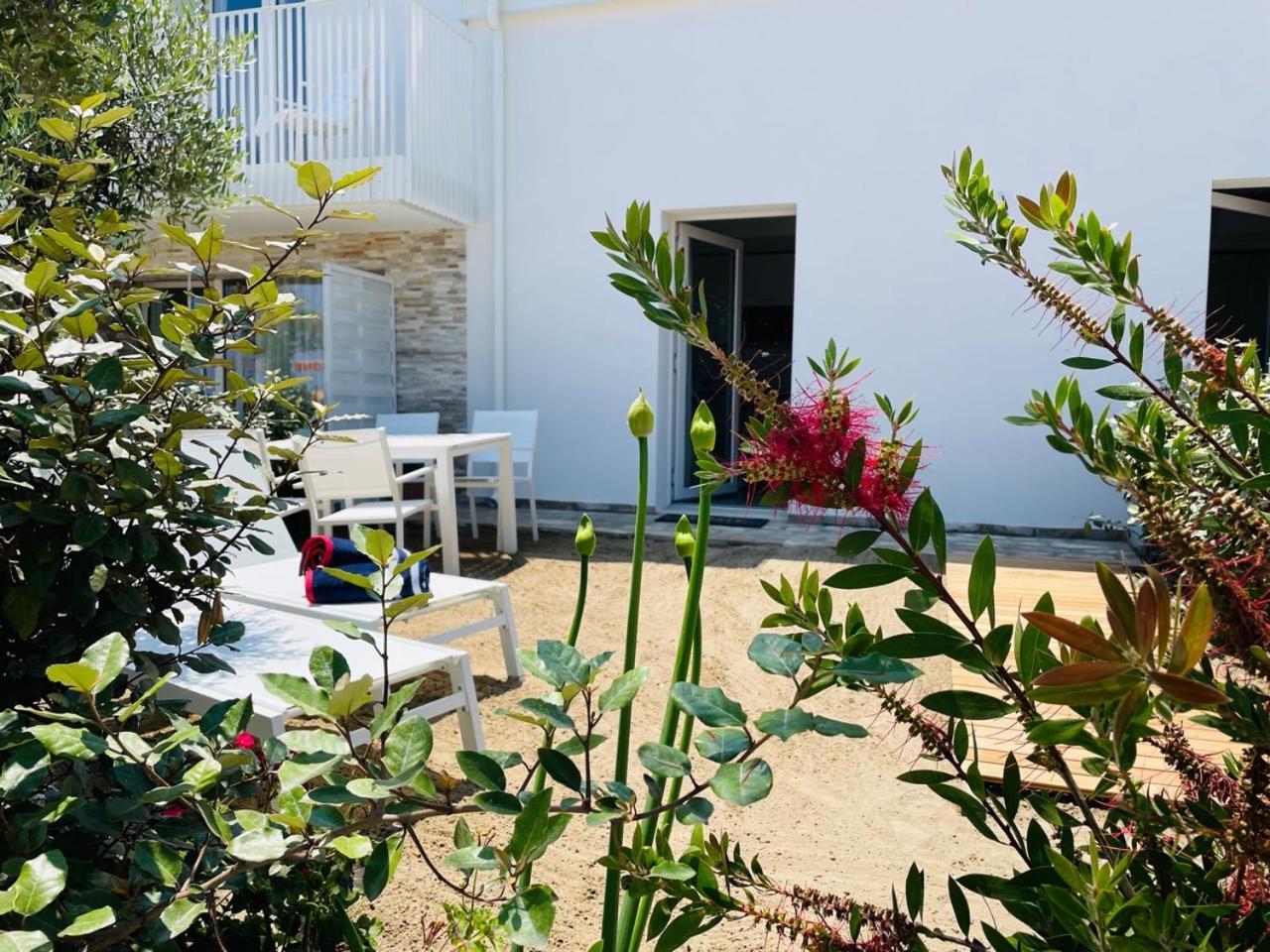 Villa Le Agavi Luxory Beach Surfhouse Белариа-Игеа Марина Екстериор снимка