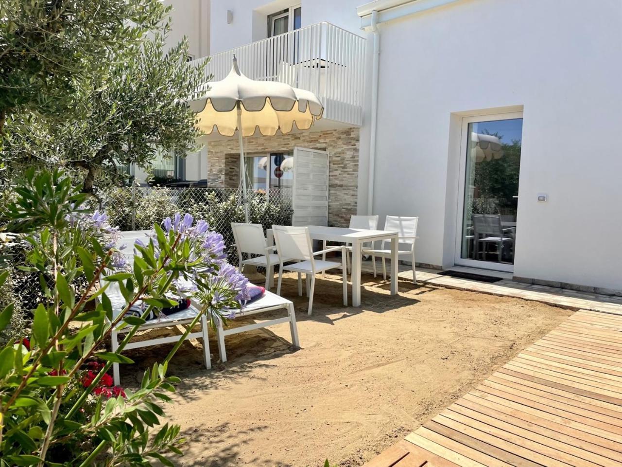 Villa Le Agavi Luxory Beach Surfhouse Белариа-Игеа Марина Екстериор снимка