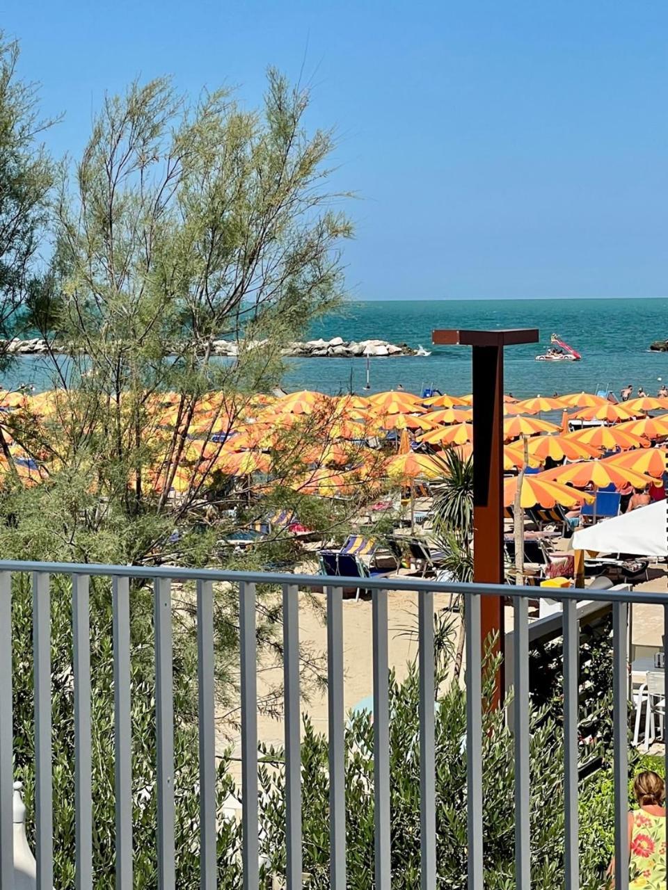 Villa Le Agavi Luxory Beach Surfhouse Белариа-Игеа Марина Екстериор снимка