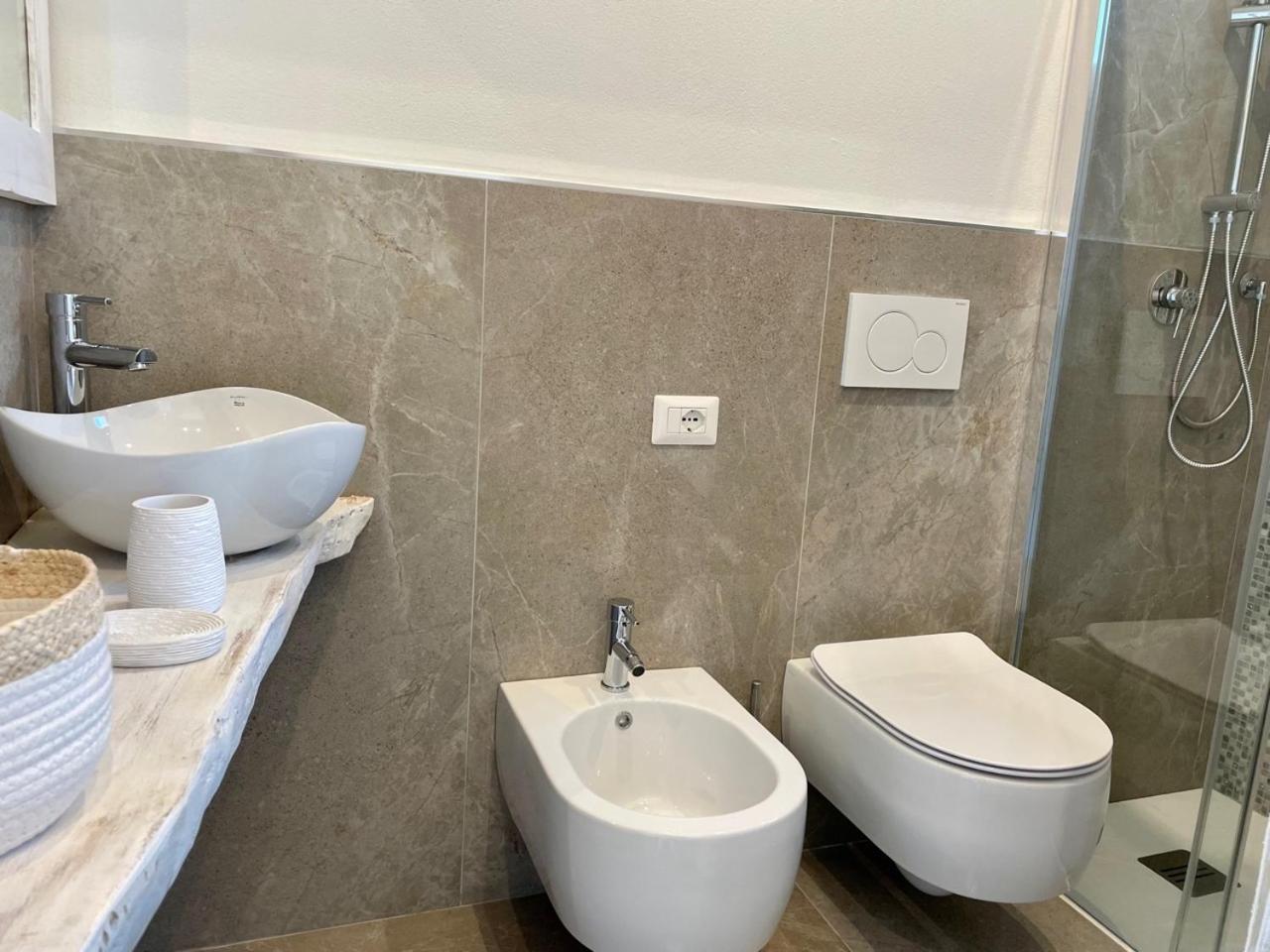 Villa Le Agavi Luxory Beach Surfhouse Белариа-Игеа Марина Екстериор снимка